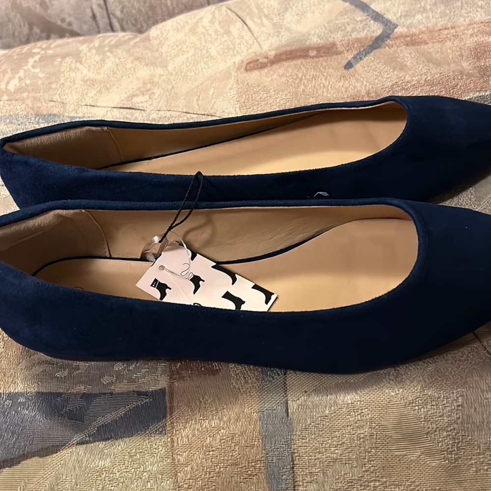 Dress shoes